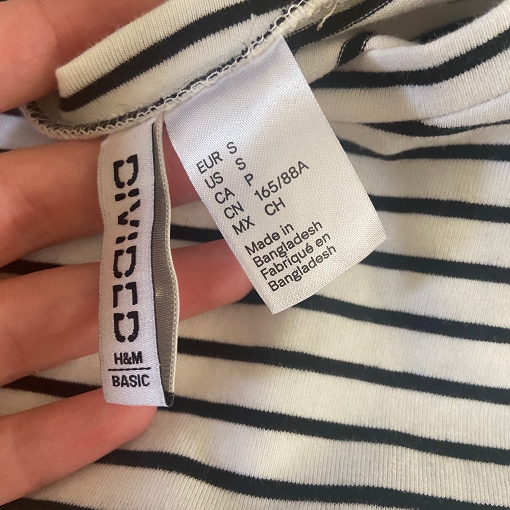 T-shirt - Picture 2 of 2